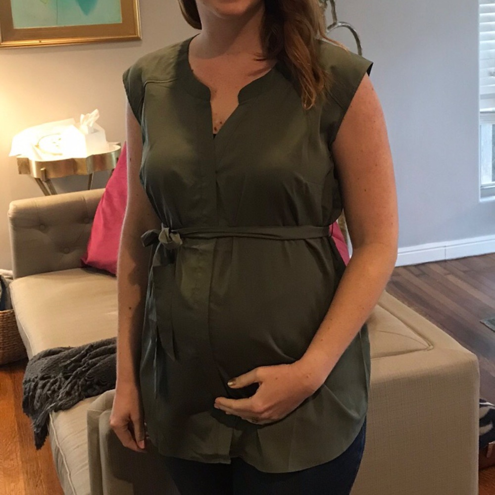 Motherhood Maternity Olive Sleeveless Blouse Sz M